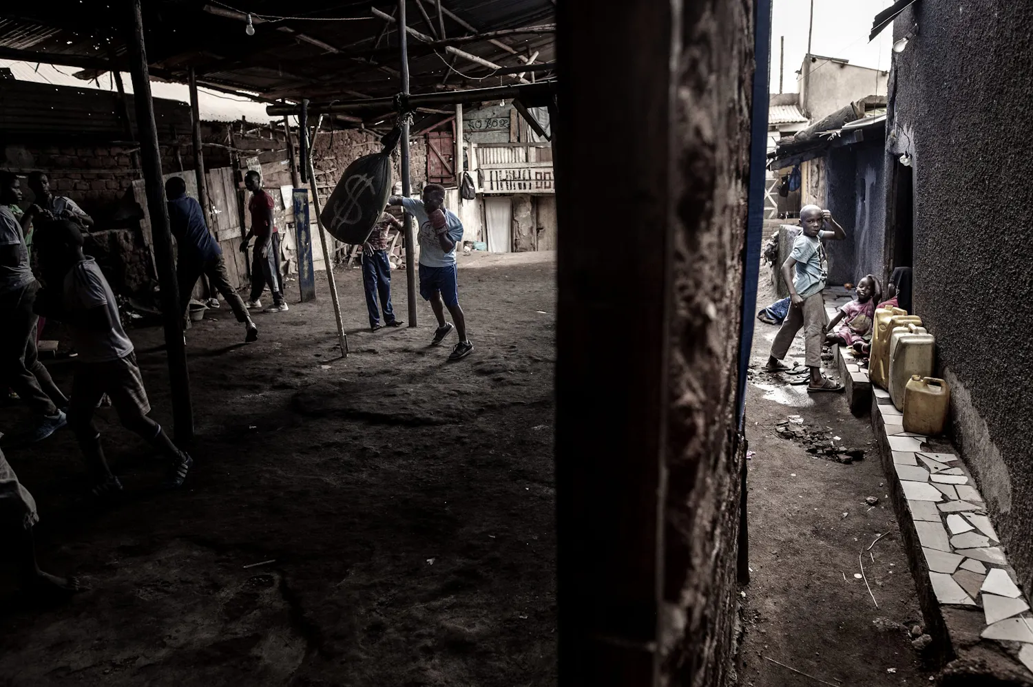 Kvinnlig boxare i Uganda